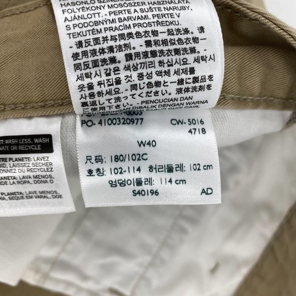 LEVI'S STRAUSS CO. Two Horse Brand Carrier Cargo 9.5 In. Shorts - Picture 11 of 15